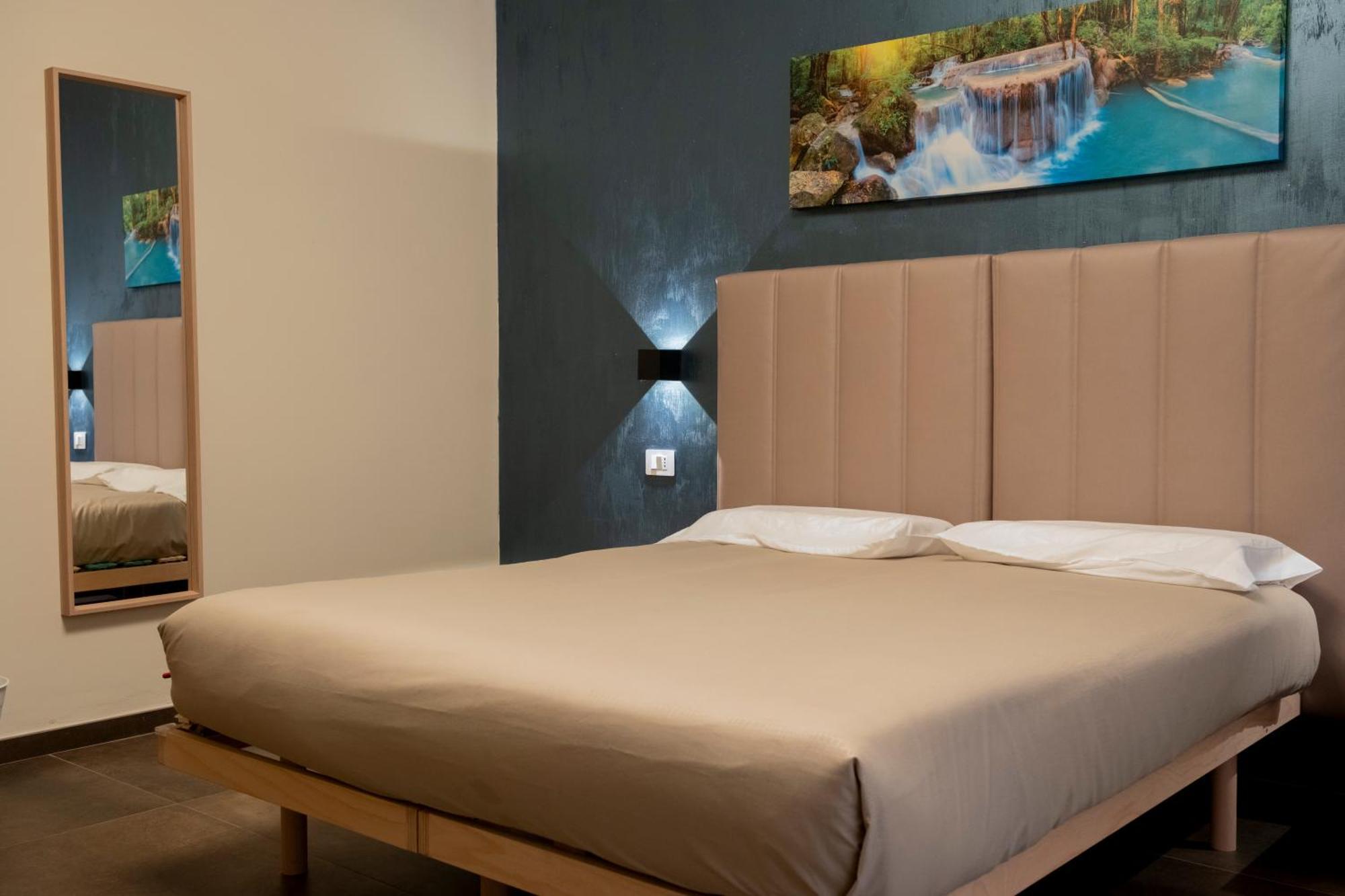Russ0 Rooms 카탄차로 외부 사진